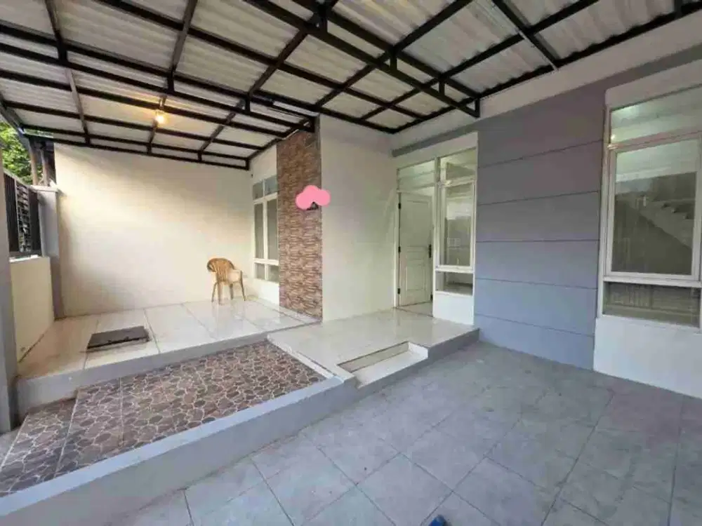Rumah Murah 1,5 Lantai Abis Renov siap Huni di Perum Grand Royal Residence Wage, Taman, Sda