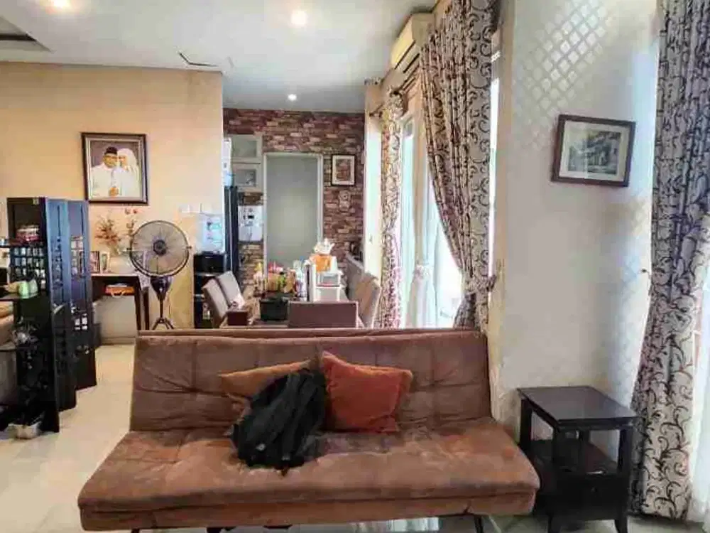 Dijual rumah Bagus siap huni di Metland Menteng Jakarta Timur