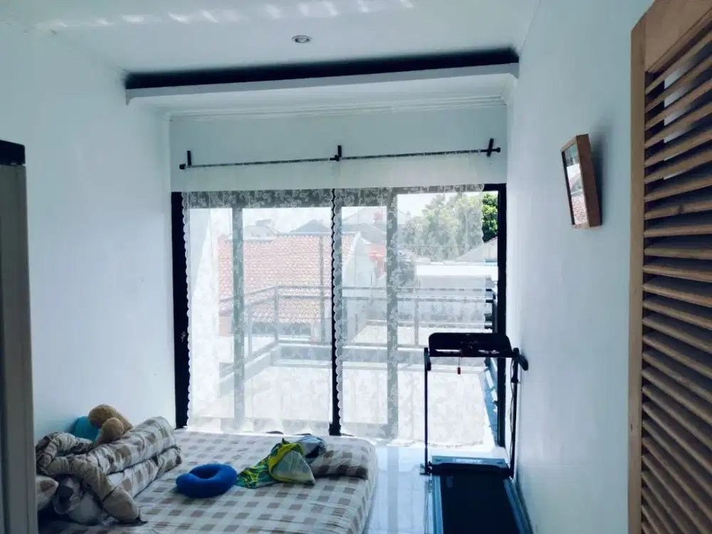 RUMAH SIAP HUNI! 5 Kamar Tidur di Cisaranten Arcamanik BANDUNG - SHM & Nego