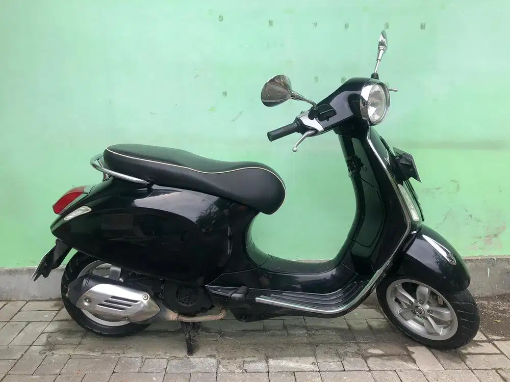 Vespa Primavera pmk.2016 pajak plat baru!!