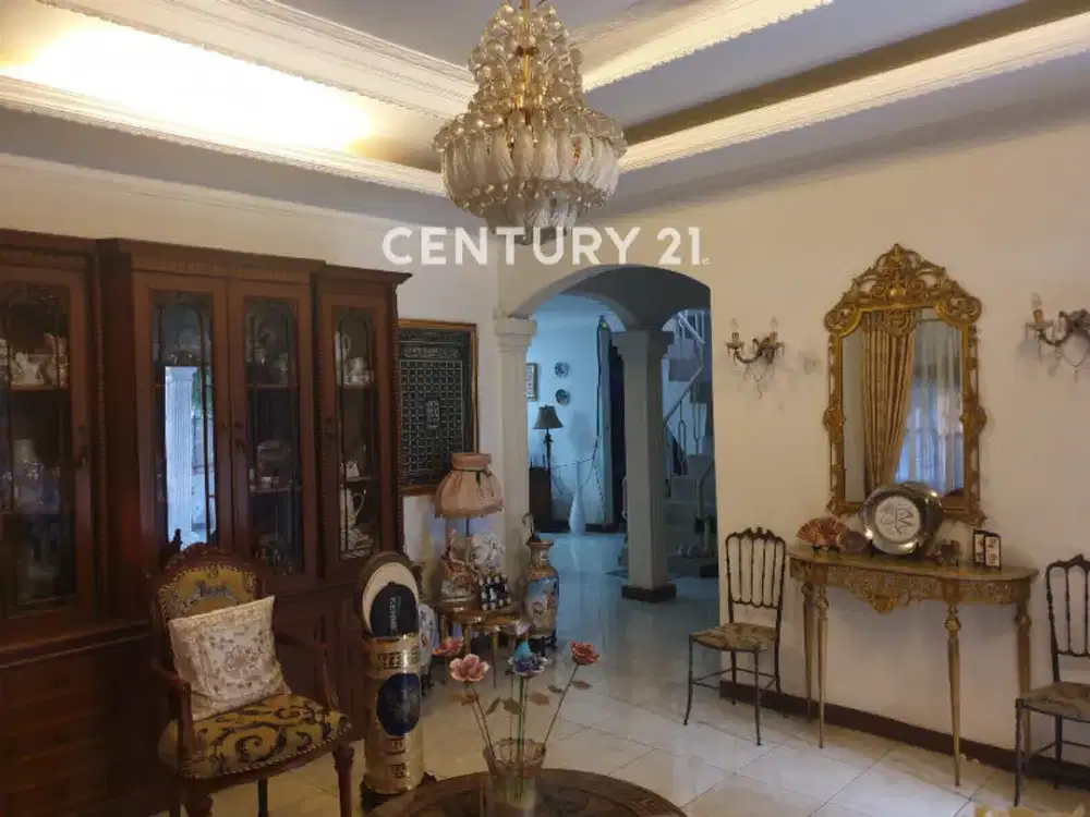 Rumah Tinggal Hoek 2 Lantai Di Kayumas Pulogadung Jaktim R2362