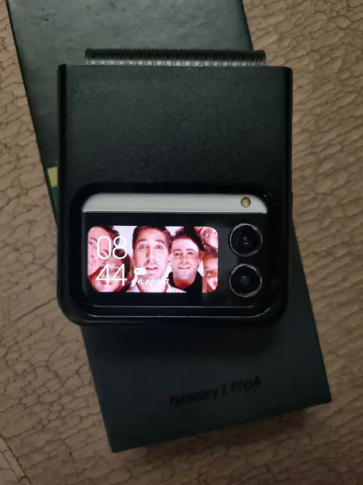 Samsung Galaxy Z Flip 4 8/256