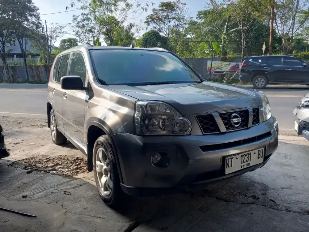 Nissan xtrail 2.0