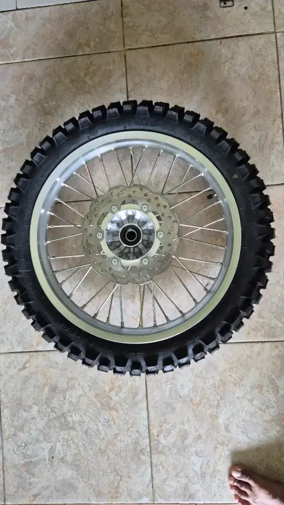 Di jual Ban Baru Trail