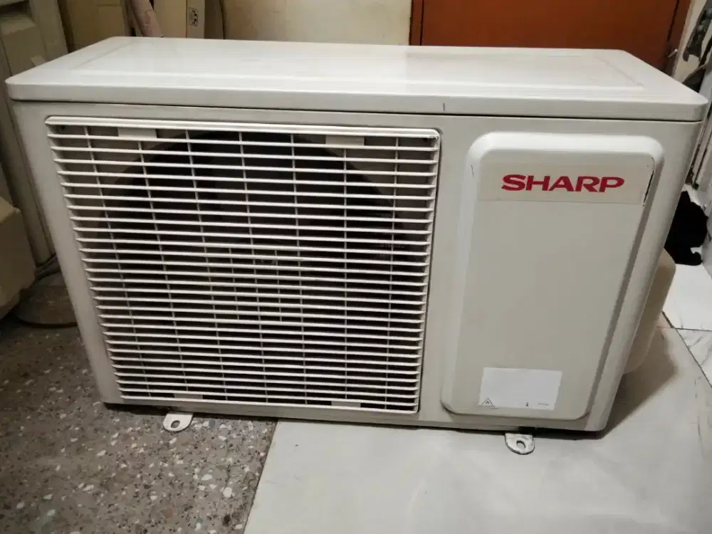 Outdor ac sharp UCY setengah pk