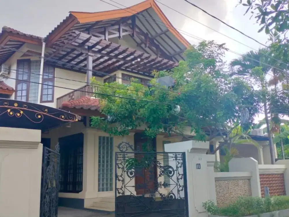 Tanah bonus bangunan dijual, area Renon, Denpasar.