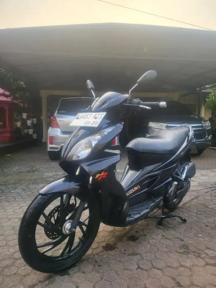 Suzuki Skywave 125 NR 2009 Hitam Full Orisinil Surat Lengkap