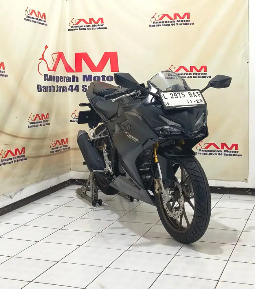 Km 3 Ribu Honda New CBR 150 Tahun 2024 warna Hitam