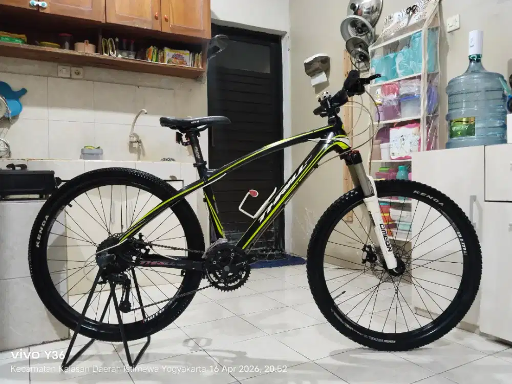 Sepeda mtb Thrill agent TR2