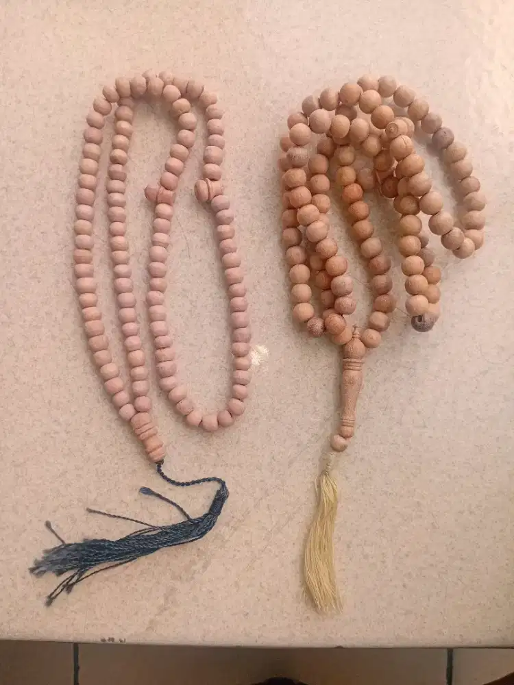 Tasbih kayu cendana kalimantan