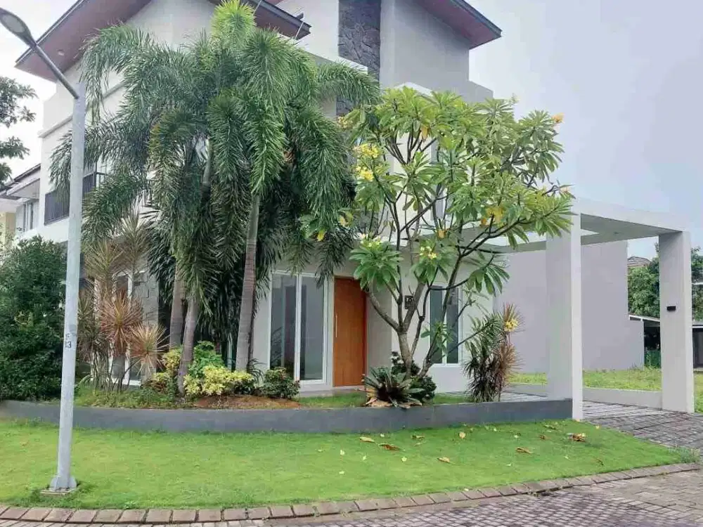 Dijual rumah Graha Natura Surabaya