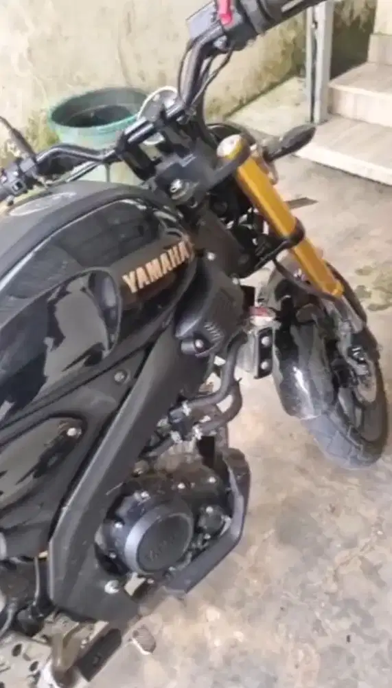 YAMAH XSR 155 GAASSSSS POOOOLLLLL