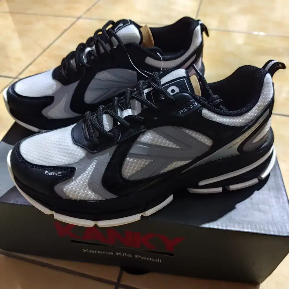 Sepatu Kanky Bene