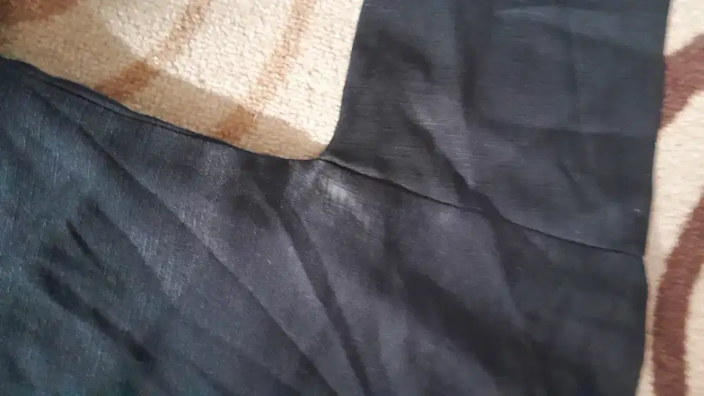 Baju lengan pendek wanita