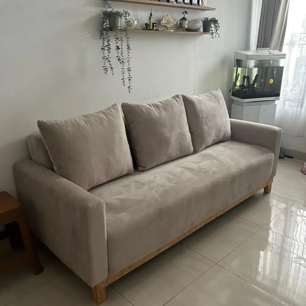Sofa 3 seater like new baru beli
