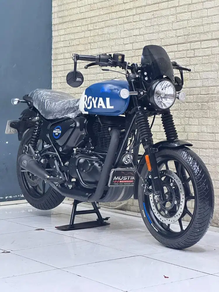 CLASSIC MOGE ! Royal Enfield Hunter 350