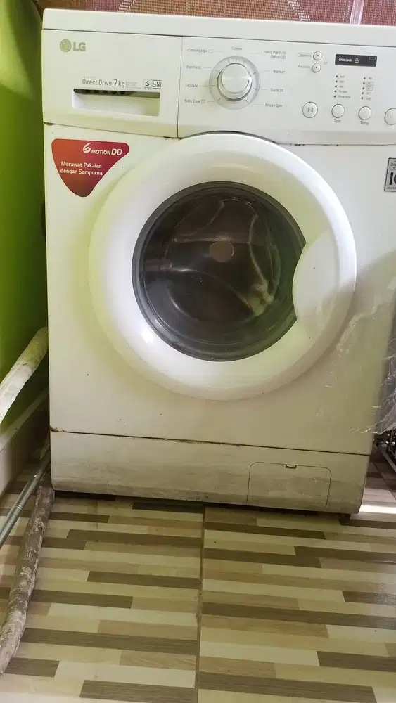 Mesin Cuci  LG Front Load 7 Kg