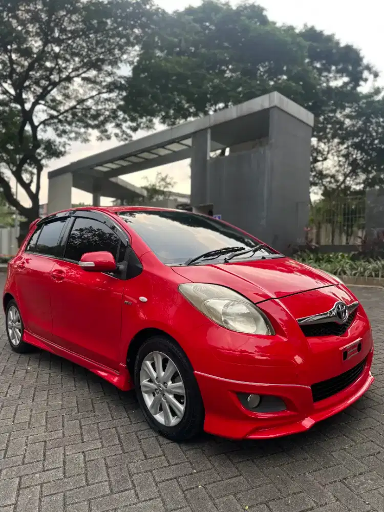 JUAL MURAH !! TOYOTA YARIS 1.5 E MATIC 2008 (HARGA CASH)
