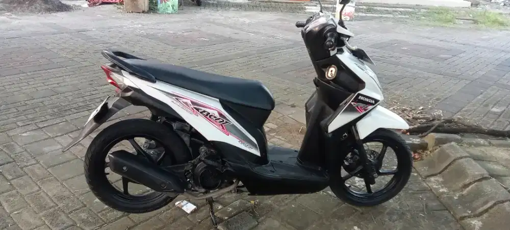 Jual motor kesayangan masih seperti baru standar original dealer