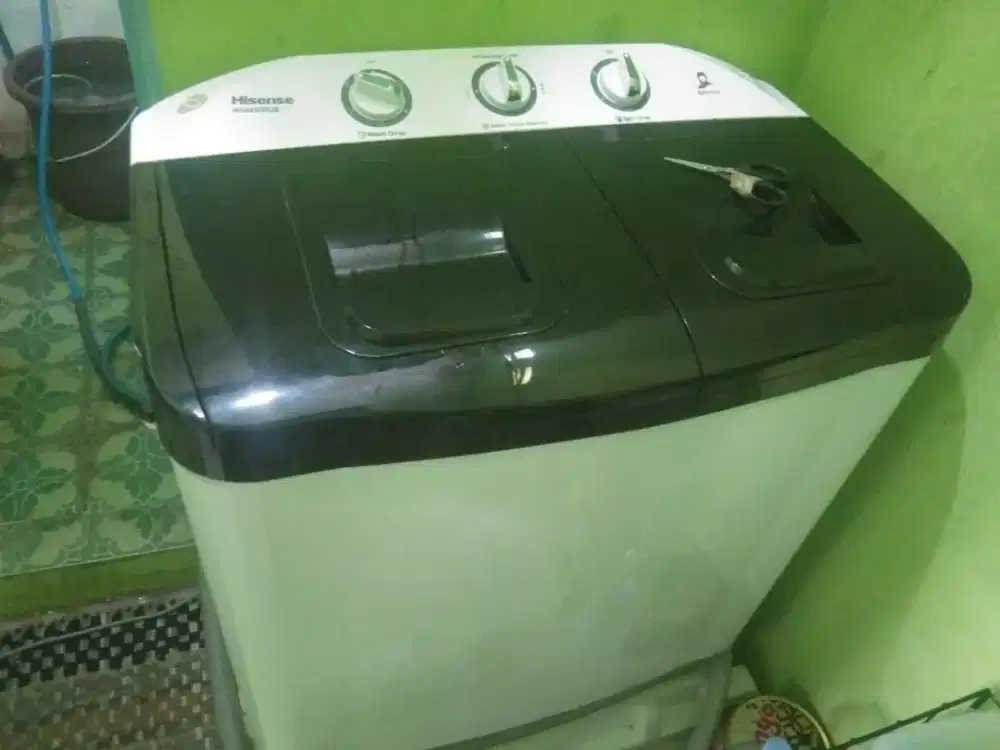 Mesin cuci hisense