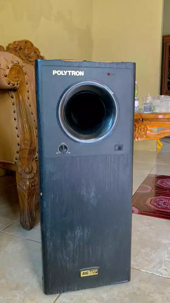 Subwoofer Polytron PSW 500C