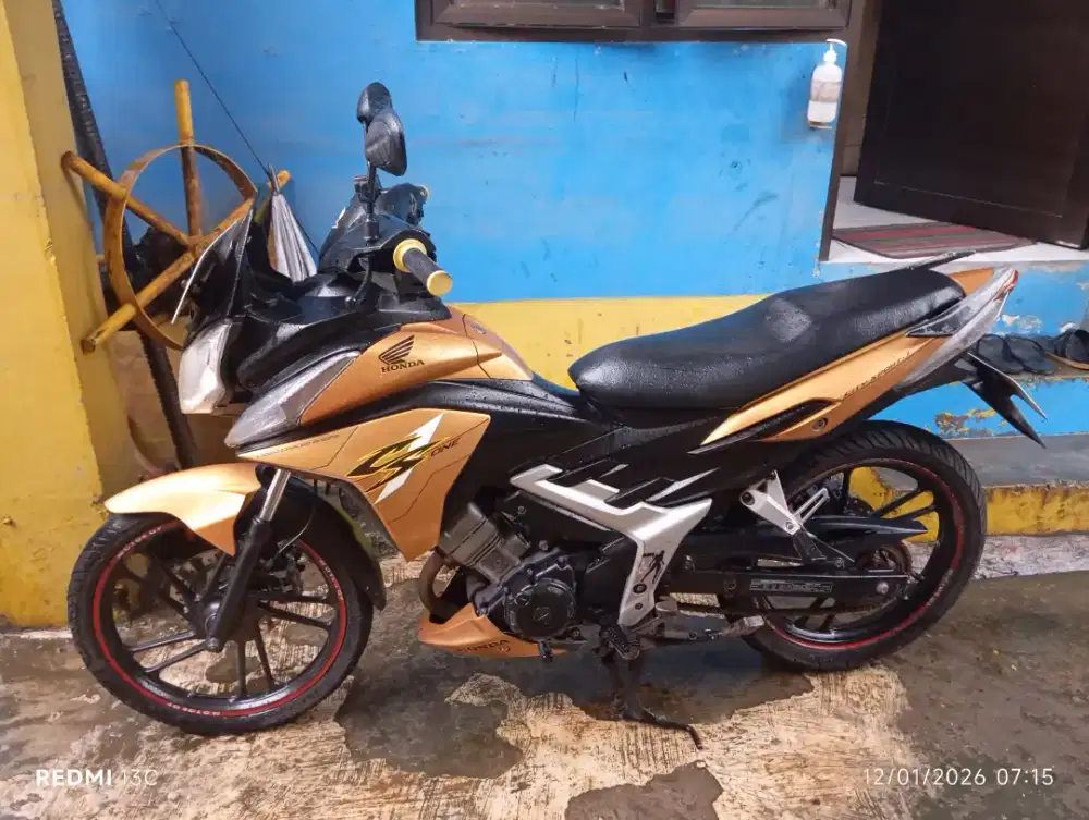Honda CS 1 lengkap