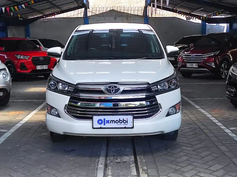 KM RENDAH Kijang Innova 2.0 V Bensin-AT-2020