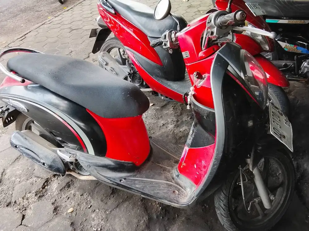 Jual motor Scoopy bekas