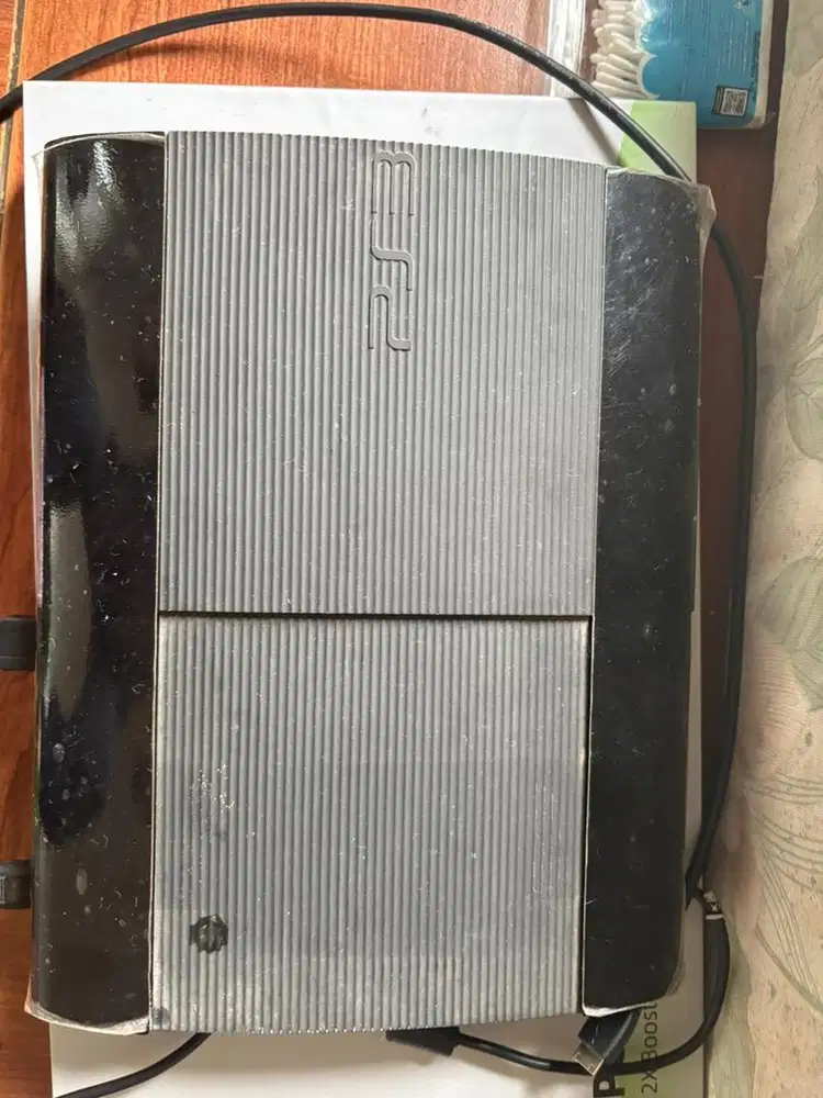 Ps3 super slim 500 gb