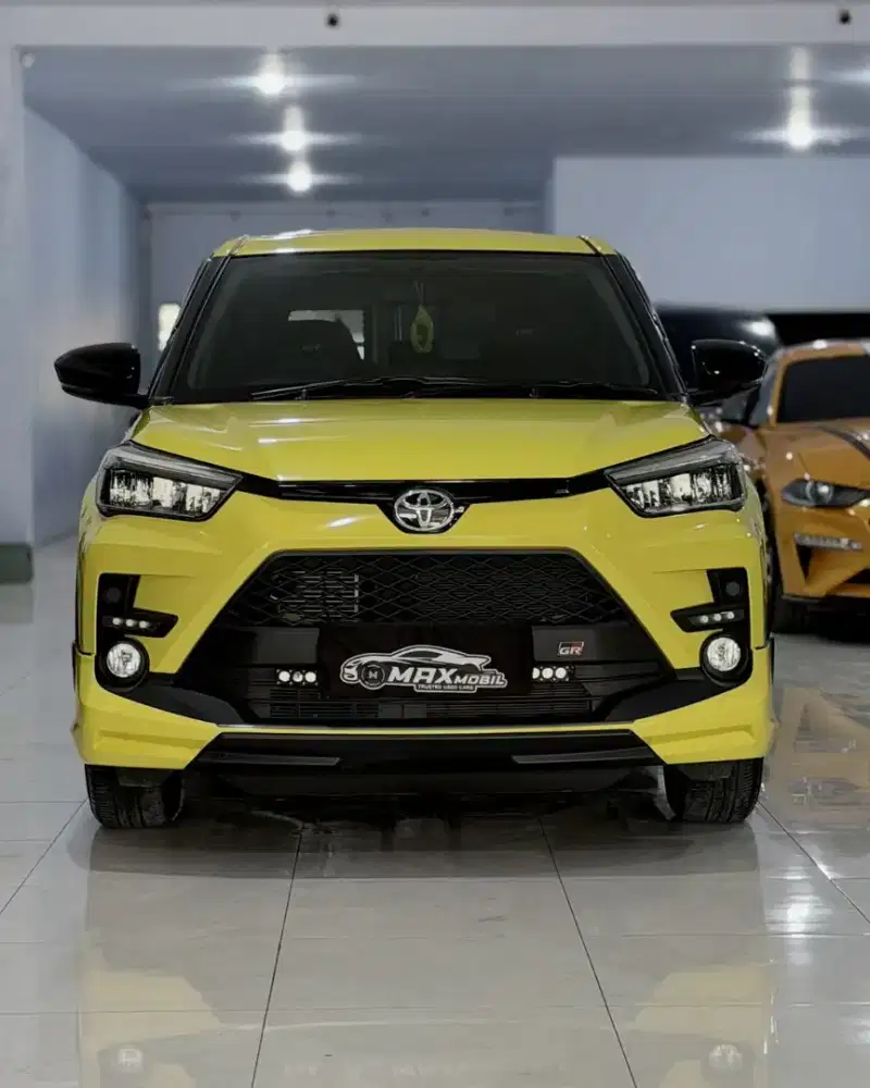 TOYOTA RAIZE 1.0 T GR CVT 2025