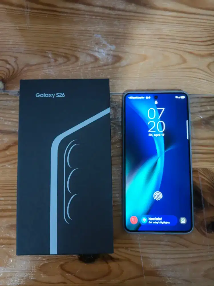 Samsung s26 violet 12/256GB like new