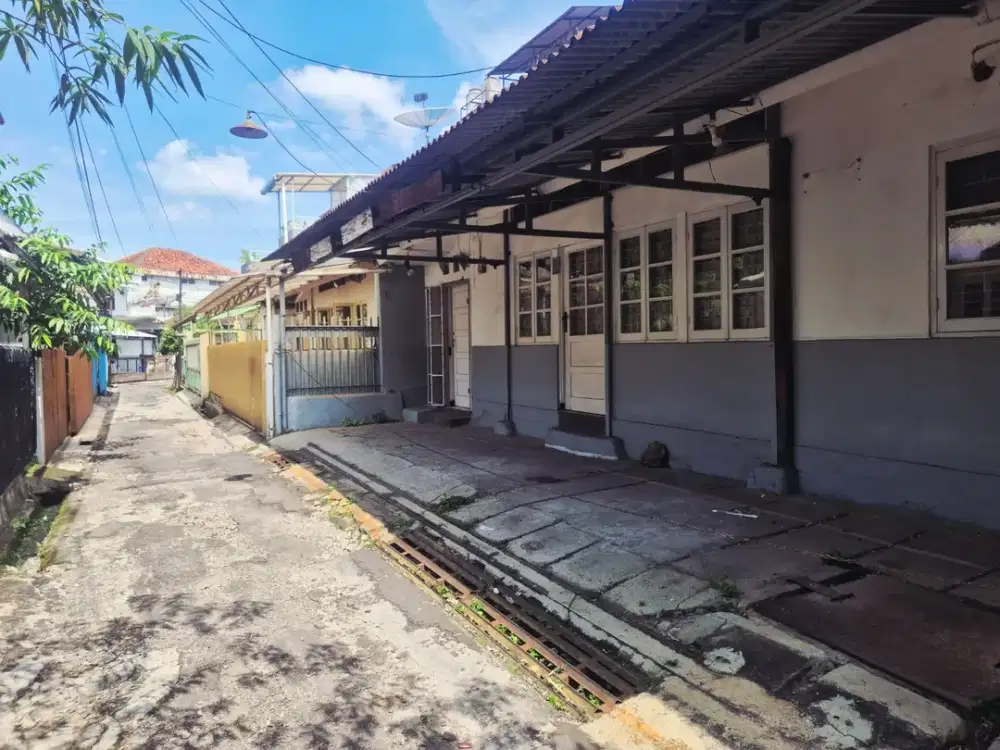Lokasi Ditengah Kota, Rumah Terawat Siap Huni Di Kawasan Sayap Pajajaran, Bandung