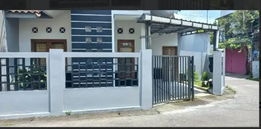 Disewakan rumah untuk keluarga muslim