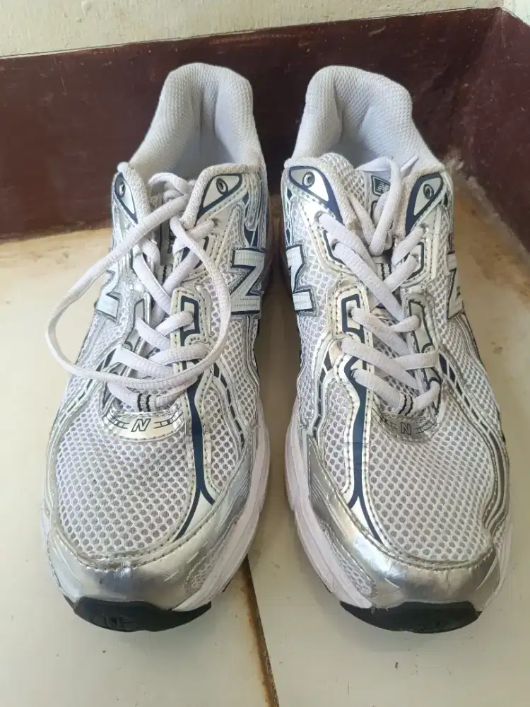 Sepatu NB 750 WHITE NAVY