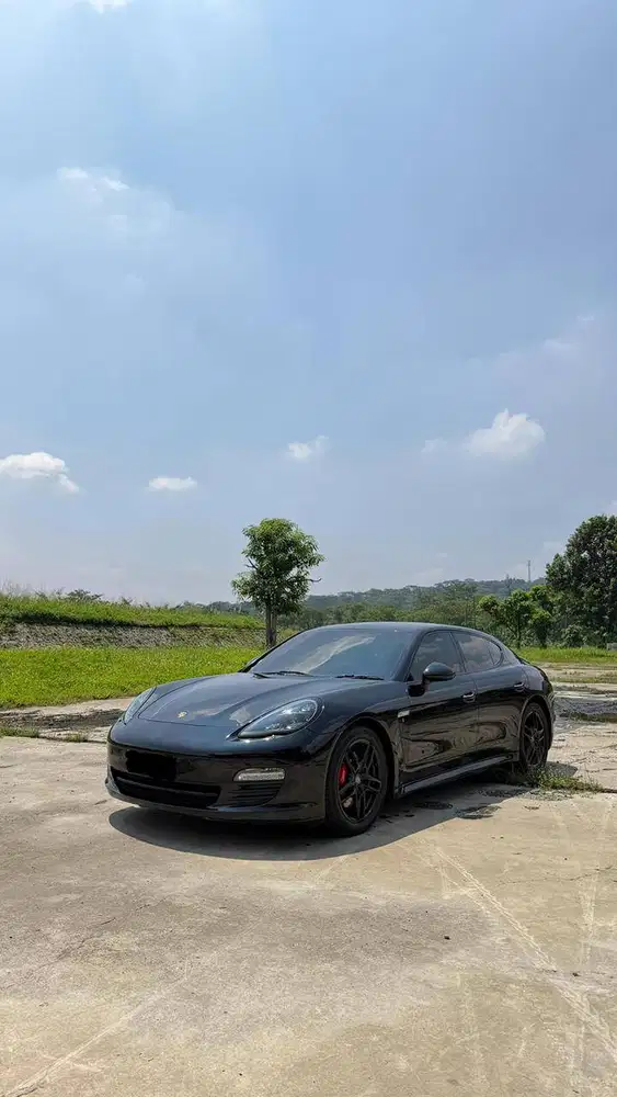 PORSCHE PANAMERA 3.6 NIK 2010 Black Hitam 2009 2011 Porsche Panamera