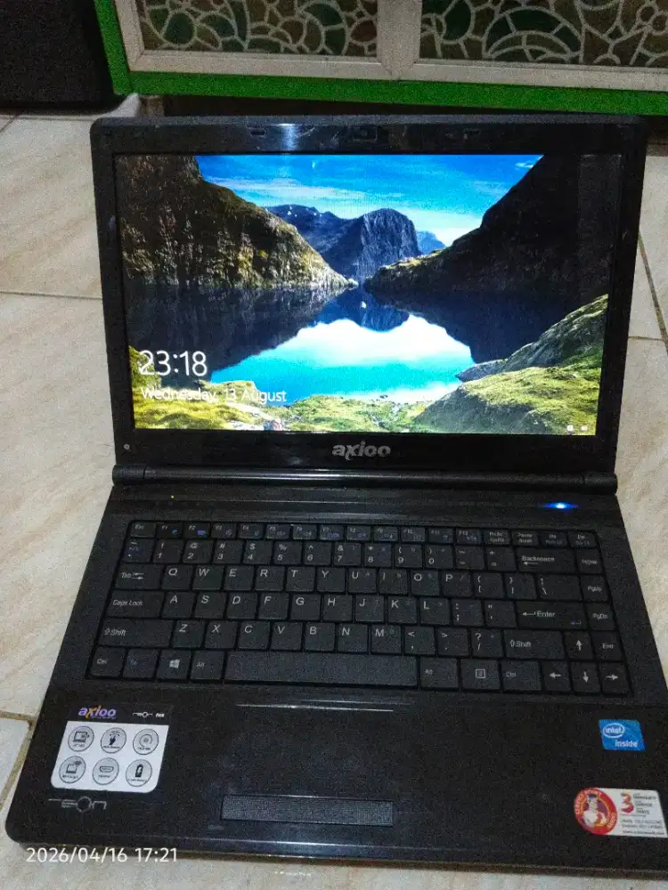 Jual murah LAPTOP AXIOO neon W246CZ
