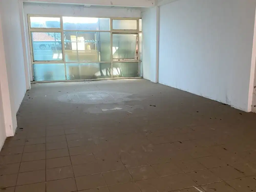 Disewakan Ruko Tengah Kota di Jl. Gajahmada Semarang