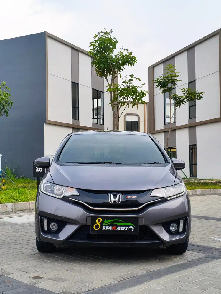 Honda Jazz RS Matic AT 2017