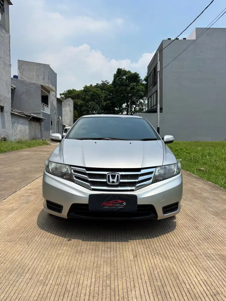 Honda City 1.5 E 2013 Automatic ( Silver Metalik )