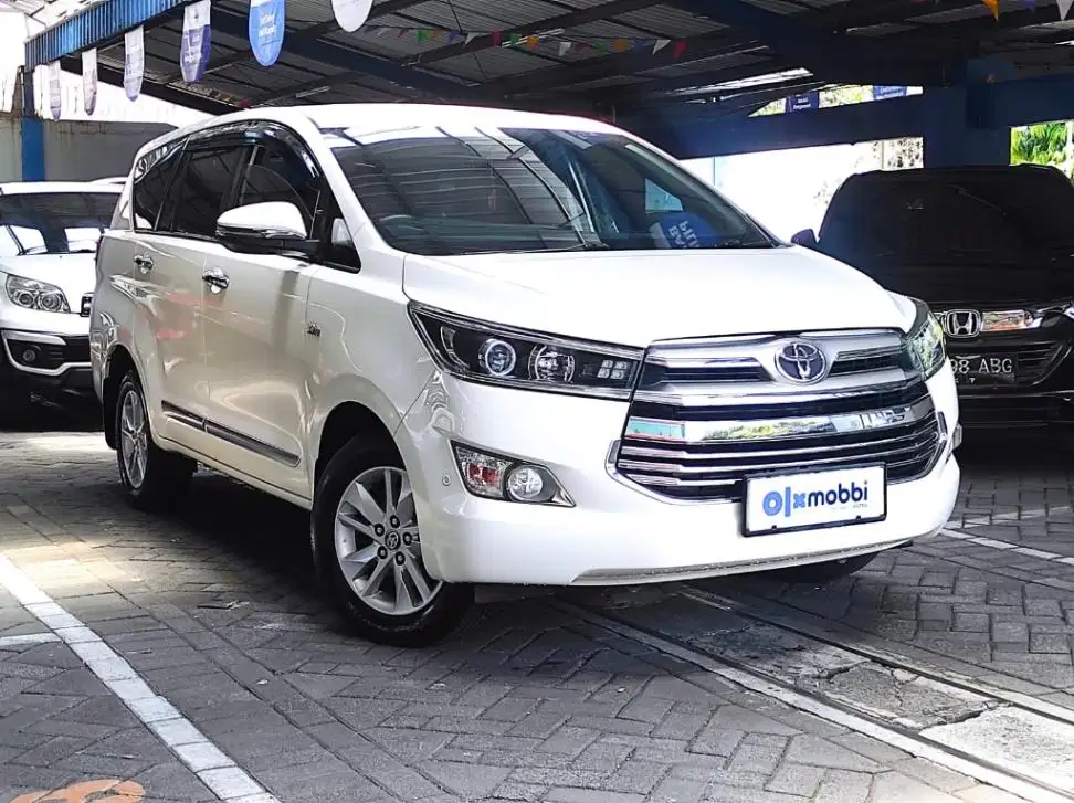 KM RENDAH Kijang Innova 2.0 V Bensin-AT-2020