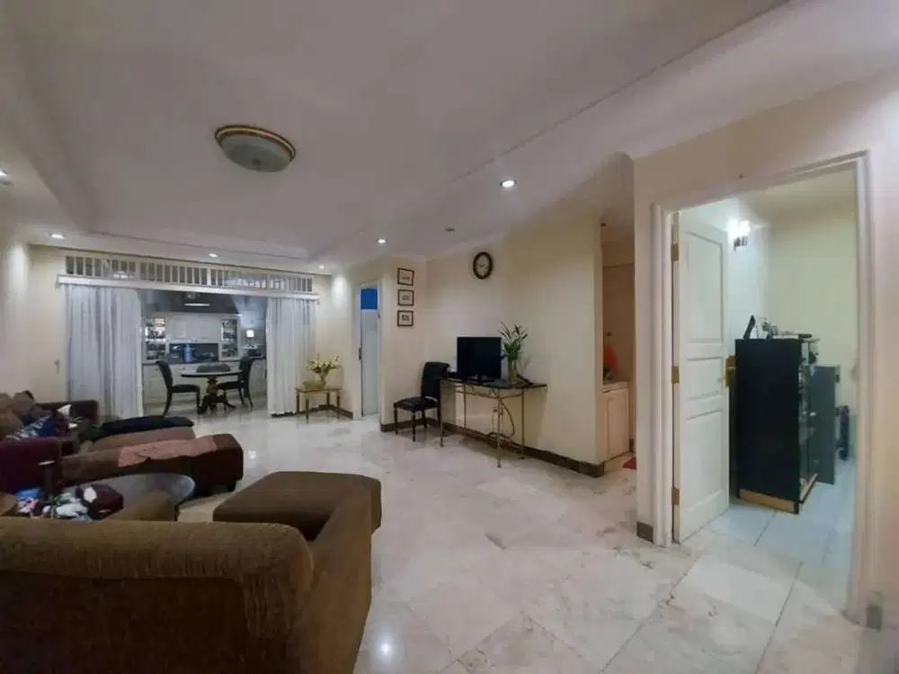 Cinere Puri Cinere komplek elit di belakang cineremall