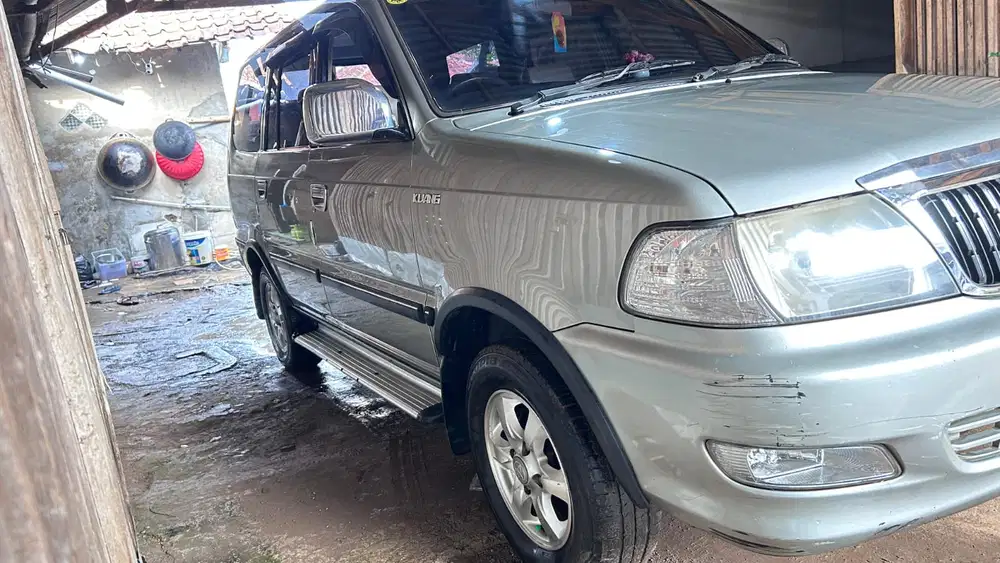 Toyota Kijang 2003 Bensin