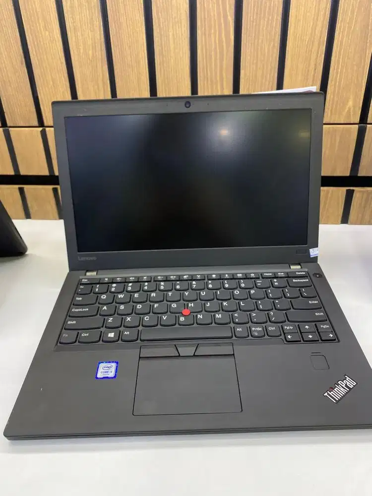 Lenovo Thinkpad X270 core i5-6300 8Gb