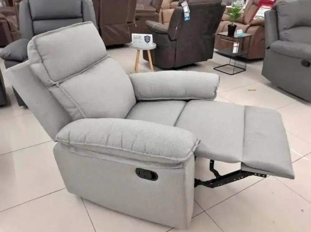 Sofa Recliner 1s