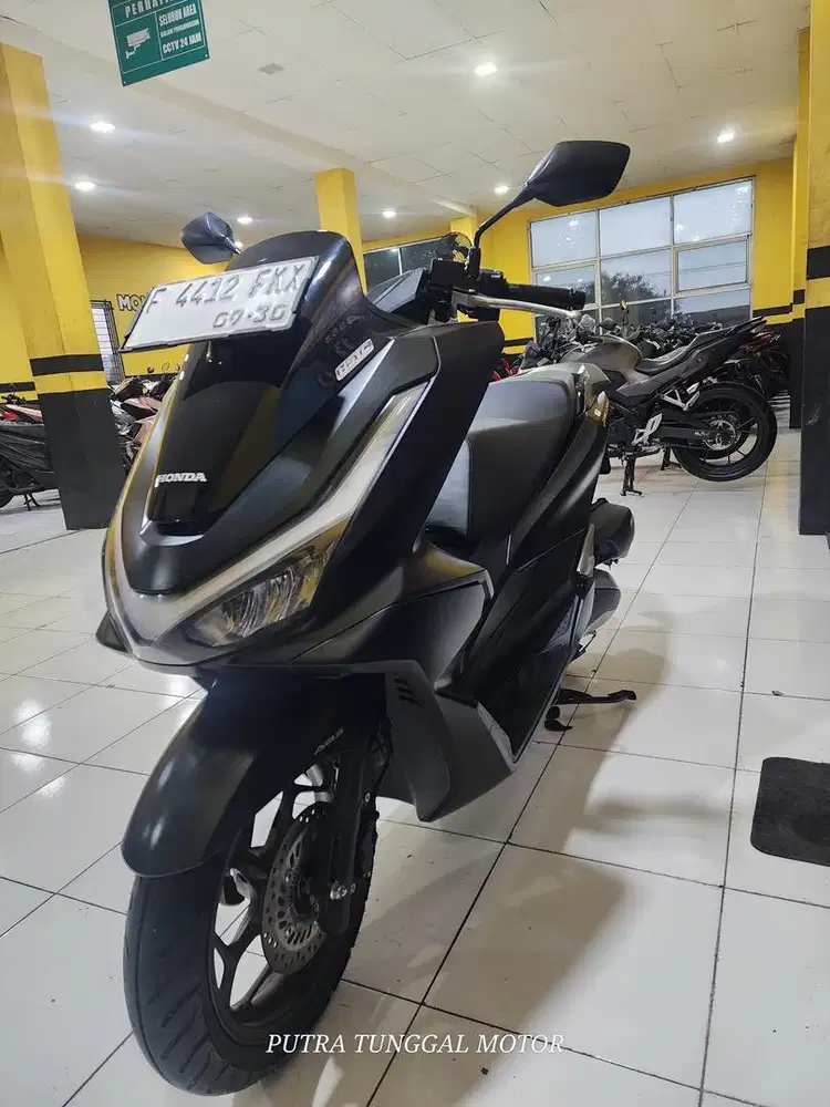 HONDA PCX ROADSYNC 2025