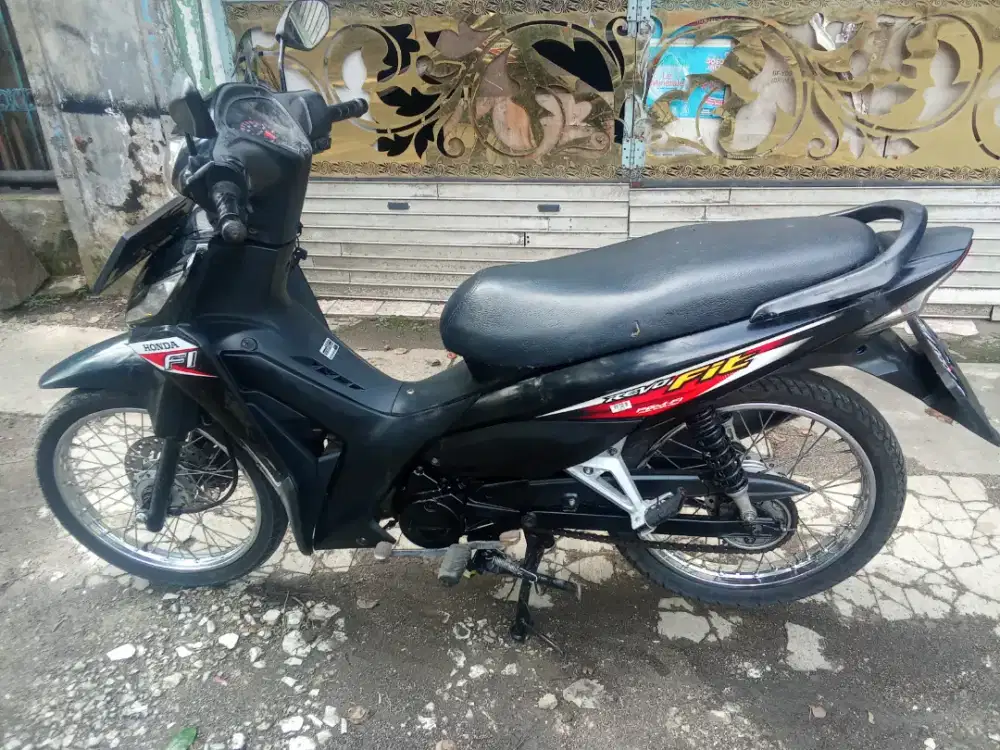 Di jual Revo fit th 2021 BPKB, STNK, FAKTUR, ada