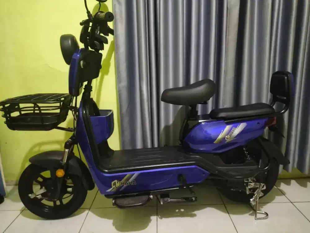 Sepeda listrik merk HAHA