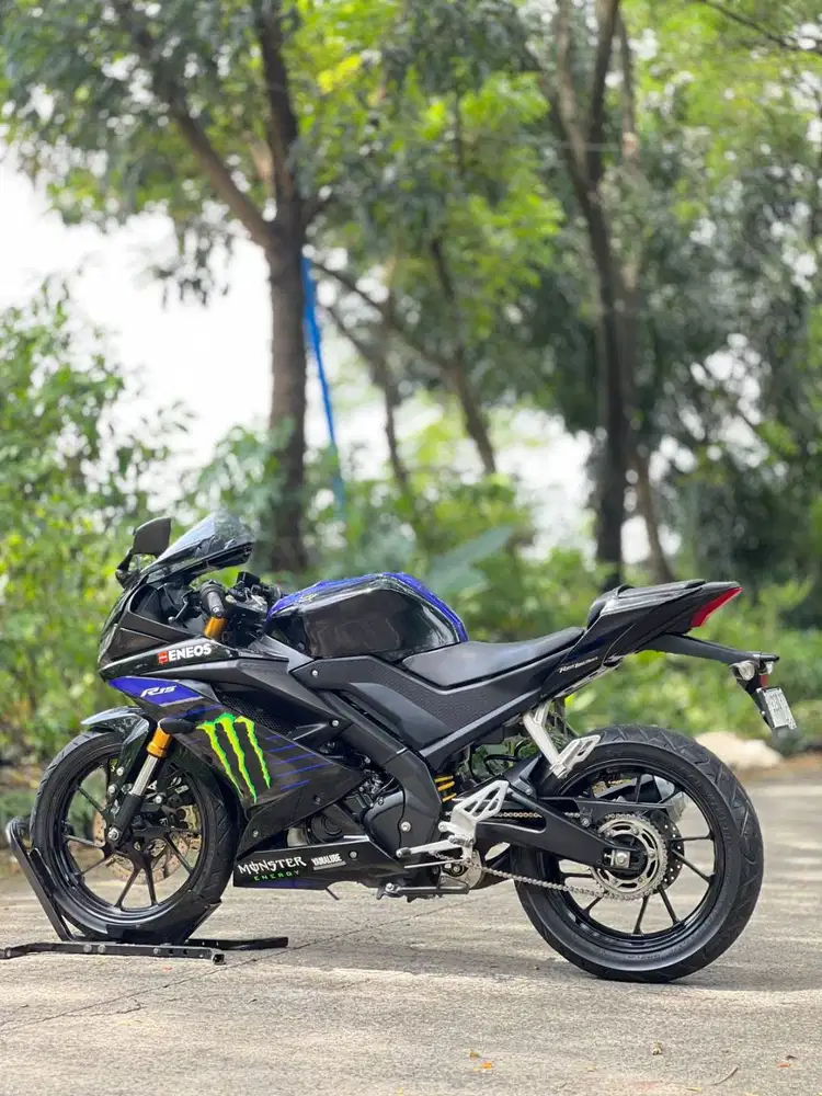 YAMAHA YZF R15 V3 2019 BLACK KM LOW PAJAK HIDUP SIAP RIDING