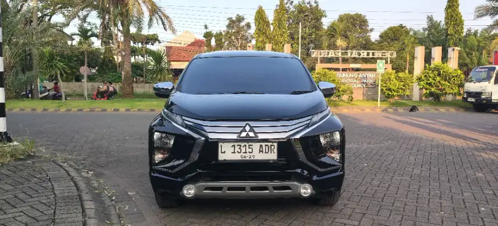 MITSUBISHI XPANDER 1.5 ULTIMATE AT 2019 HITAM