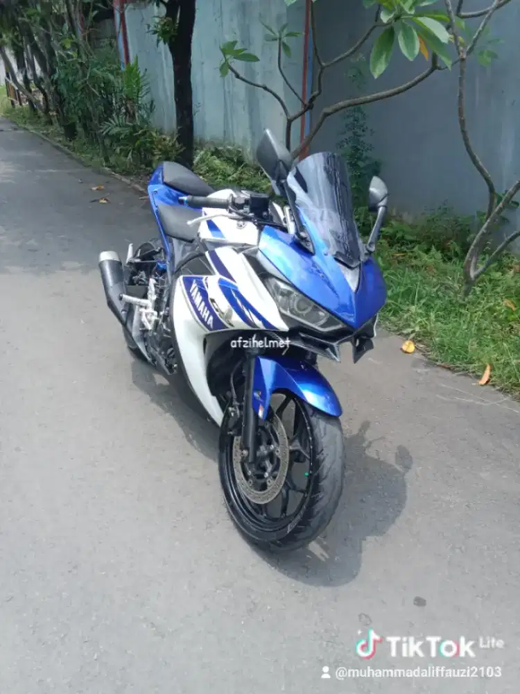 Yamaha YZF R25 2014